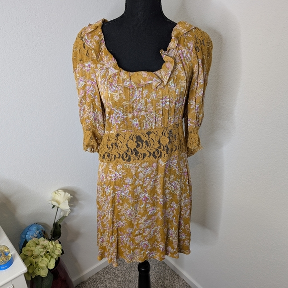 💘 Free People Lucie Mini Dress in Antique Gold - Picture 4 of 8